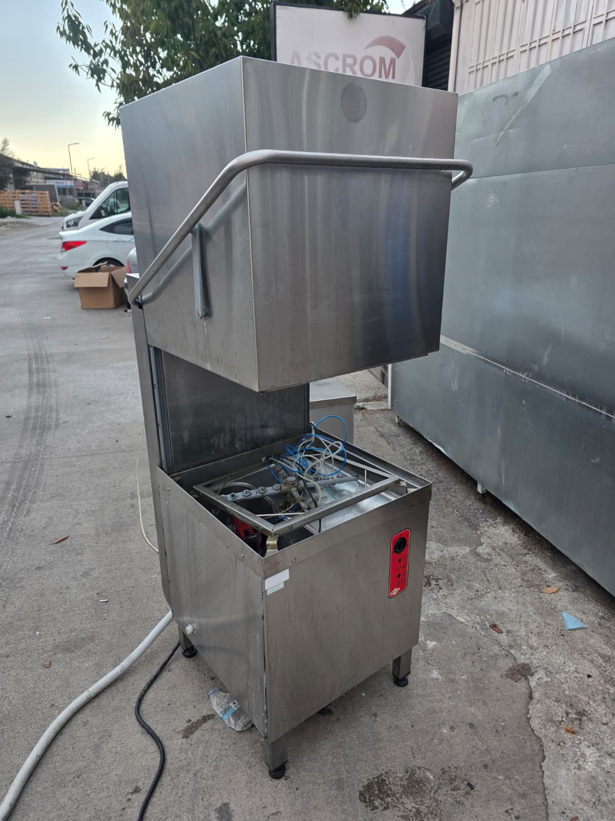 Bulaşık Yıkama Makinası 1000 Tabak Saat 2