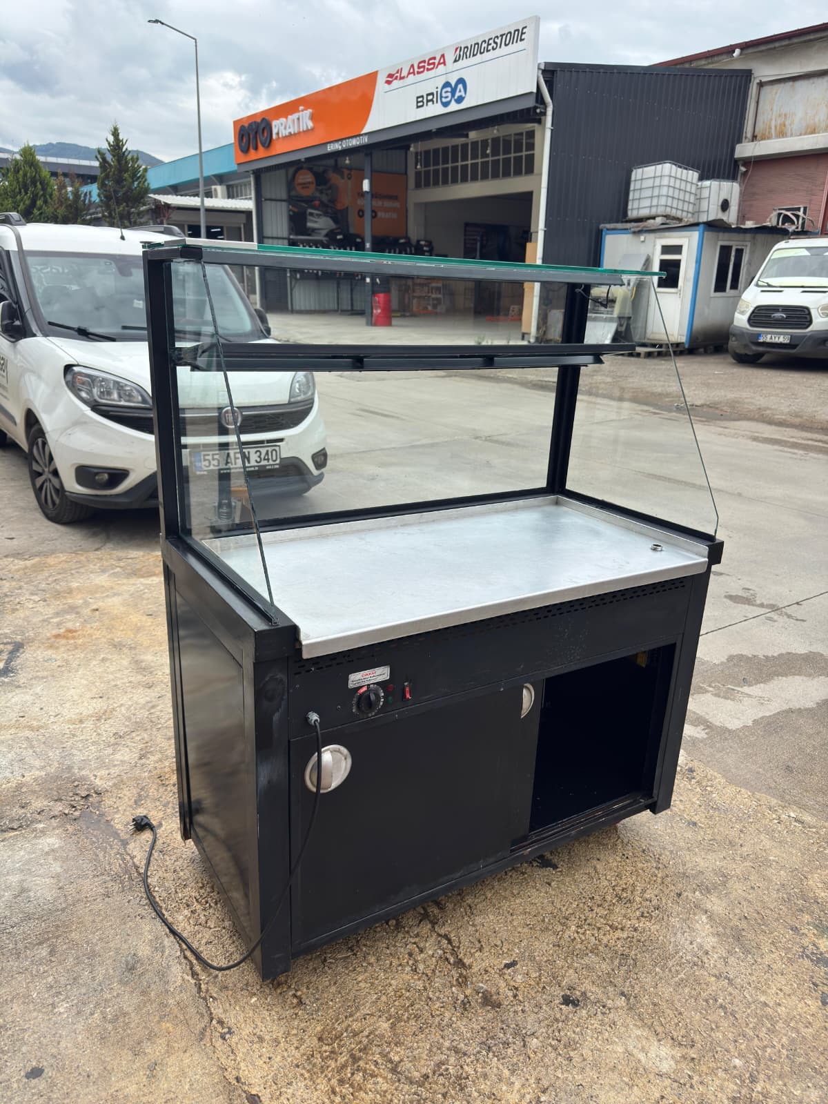 Elektrikli Sulu Sistem Mobilyalı Börek Isıtıcılı Tezgah 120x60x85 cm
